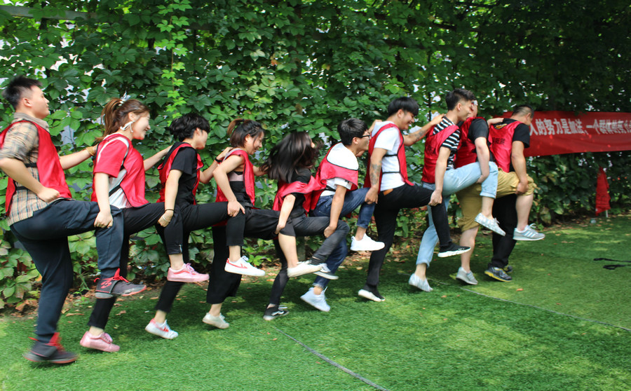 北京员工拓展训练培养了团队合作精神